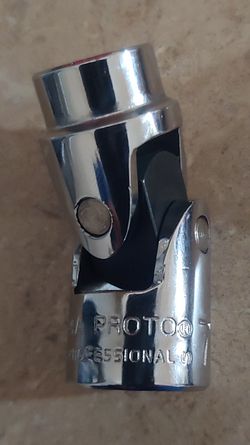 Proto chrome swivel.