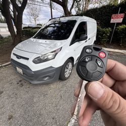 Car Keys/Llaves De Autos/Key Fobs