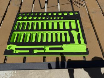 Foam Insert For Sockets And A Ratchet