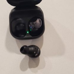 Samsung Galaxy By AKG 