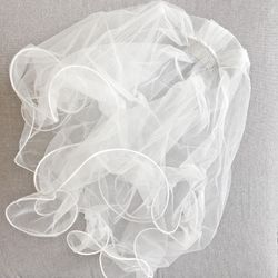 Women Wedding Veil While Medium Length