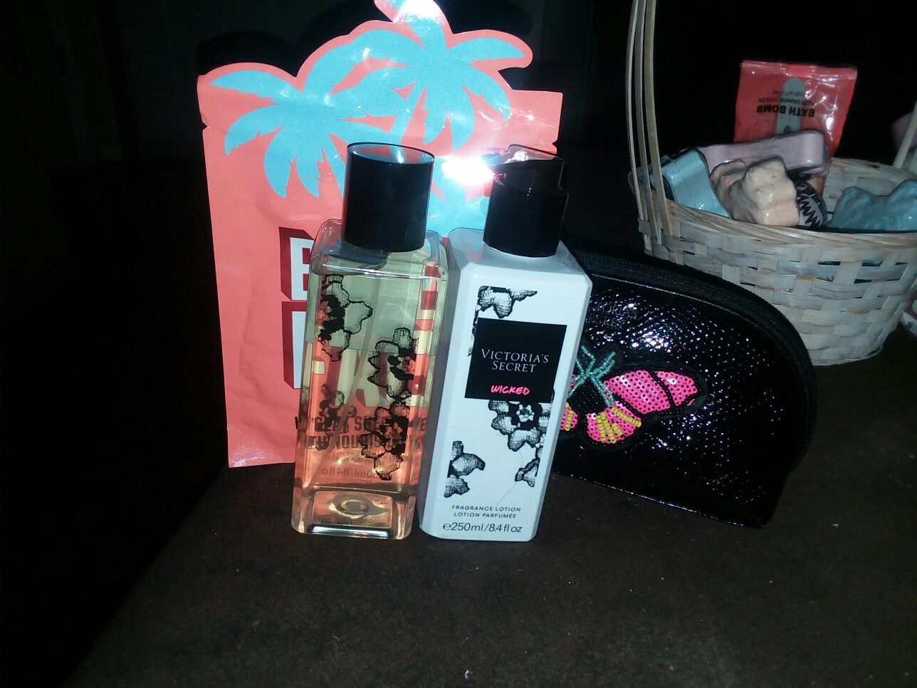 Victoria Secret Valentine giftsets