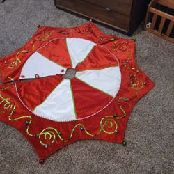 Tree Rap Base Shroud. Crishtmas.