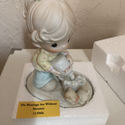 Precious Moments Figurine - His Blessings Are Without Measure