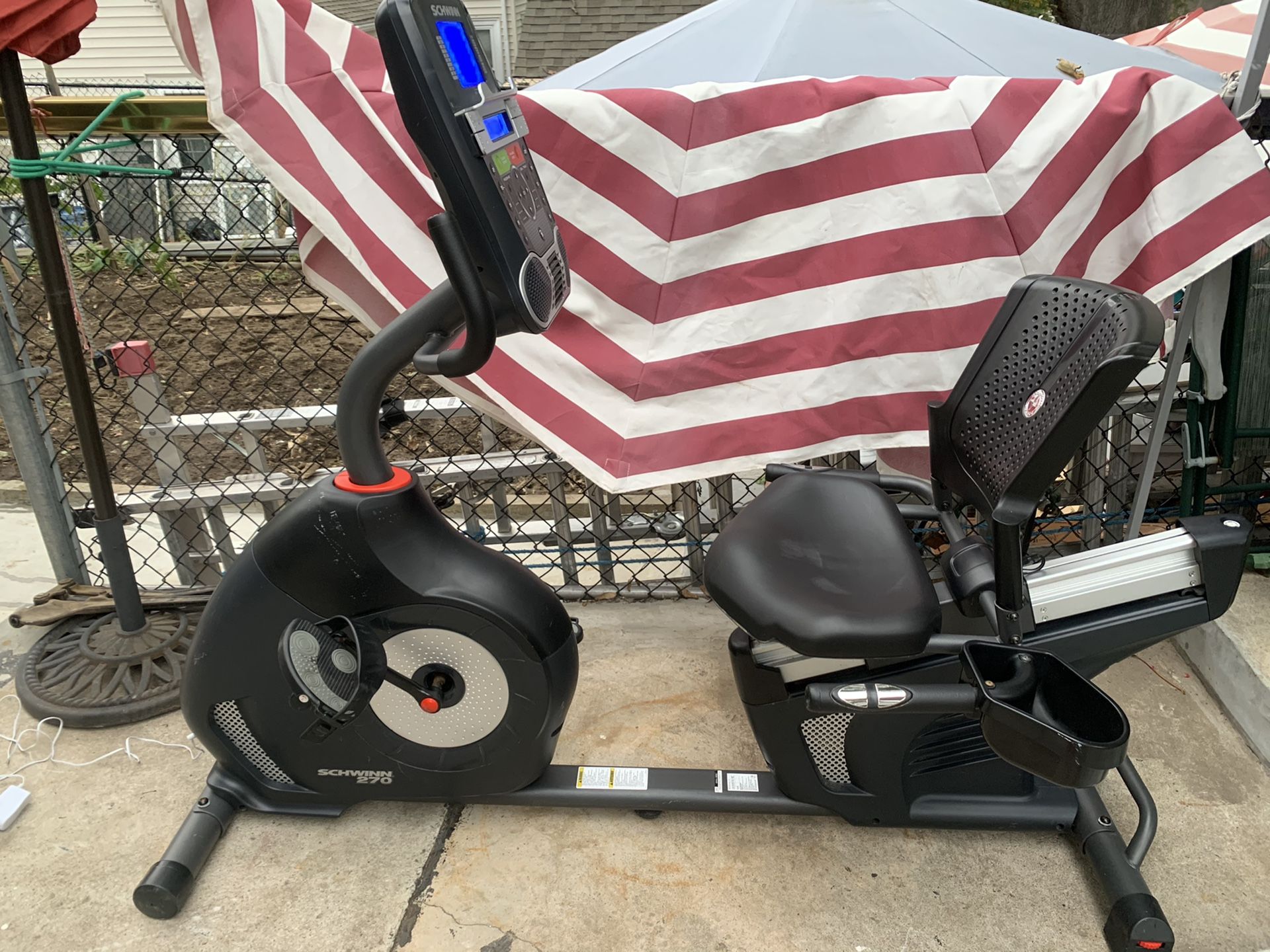 Schwinn 270 Recumbent Bike