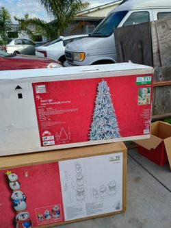 Home Depot Starry Light Christmas Tree 