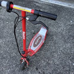 Razor E100 Scooter
