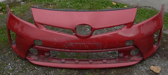 USED REF#U0342 || 2012-2015 TOYOTA PRIUS || FRONT BUMPER COVER ONLY