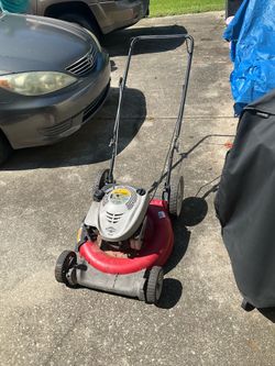 Non Working Lawnmower, good for parts