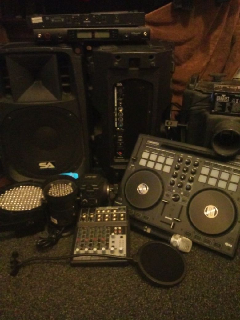 Professional DJ setup trade or resonable offer