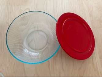 Brand new big Pyrex bowl