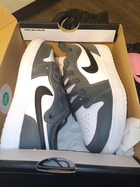 JORDAN 3 RETRO