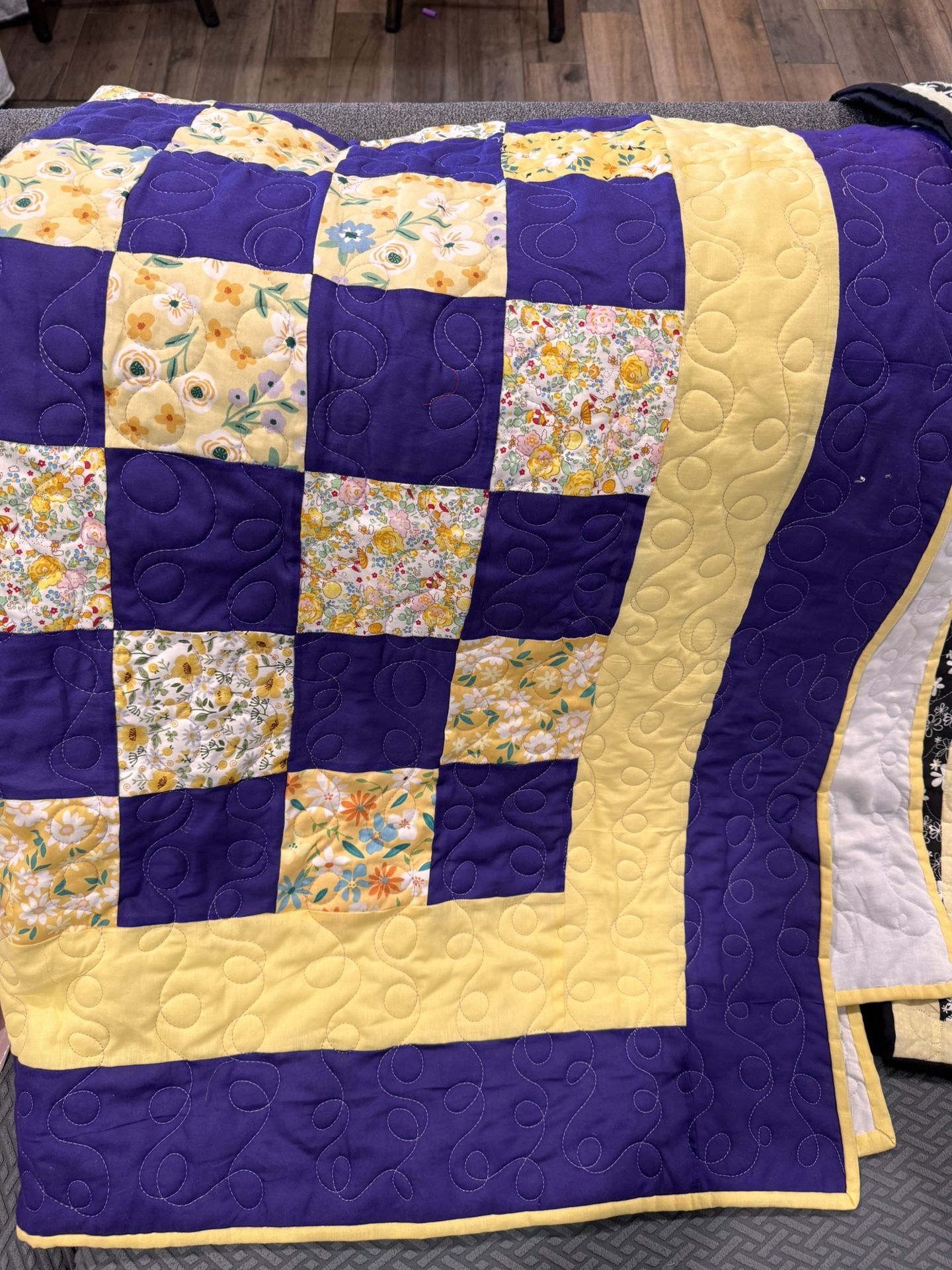 Two Kids Blankets And Two Brand New Stuffed Animals