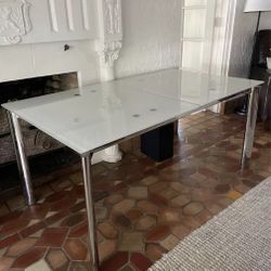 Glass / Chrome Extended Dining Room Table 