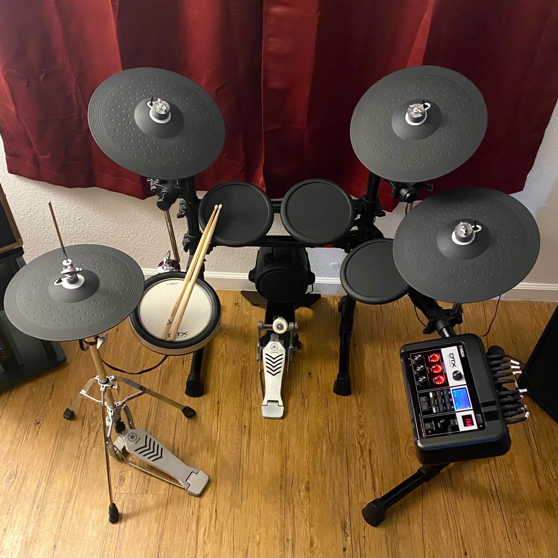 Yamaha DTX6K2-X Electronic Drum Set