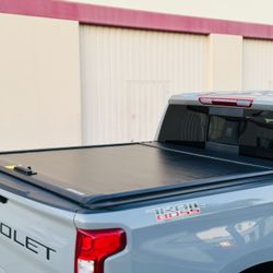 Retractable Tonneau Cover With Lock & T Track System
