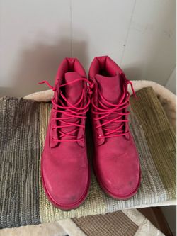 Hot pink Tim’s (size 5)