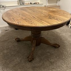Round Oak Wood Table