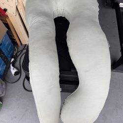 Free Pregnancy pillow