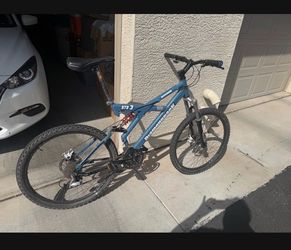 Mountain bike full suspension and front suspension