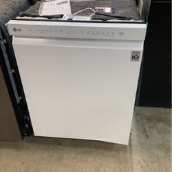 LG WHITE DISHWASHER 