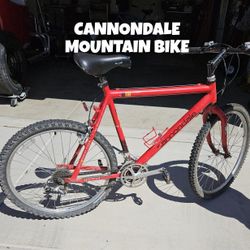 CANNONDALE MOUNTAIN BIKE