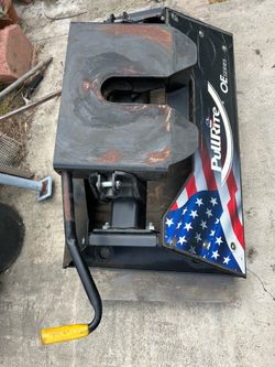PullRite Super 5th OE Series 5th Wheel Hitch
