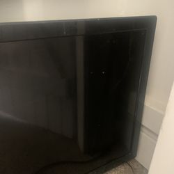 Emerson 32’ Flatscreen 