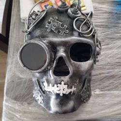 Halloween π MASK