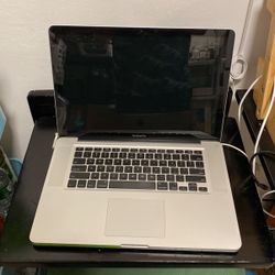 MacBook Pro 15” 2008