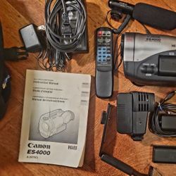Canon ES4000 Camcorder W/ Accessories 