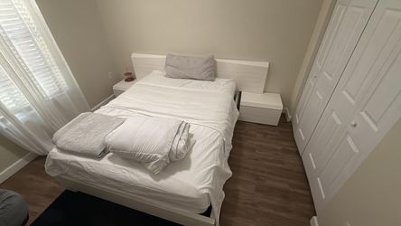 White Bed Frame with Two Nightstands