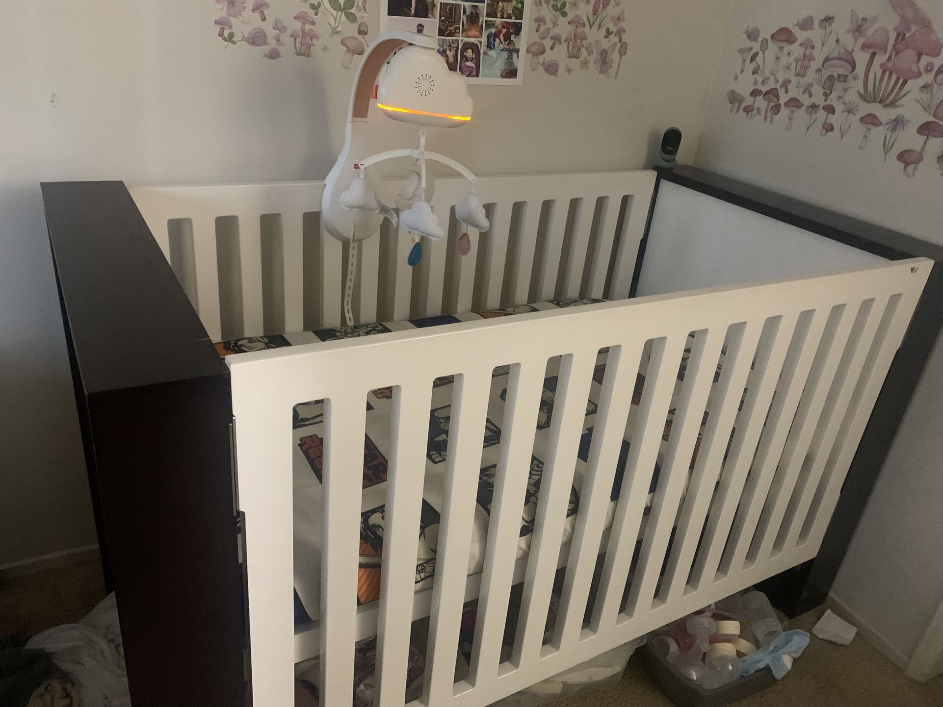 Solid Wood Baby Crib 3 Level Base