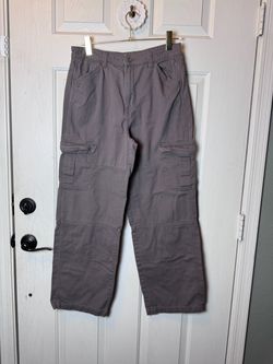 H&M Divided Cargo Pants Size 8