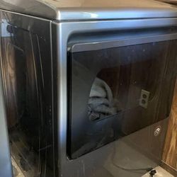 Whirlpool Washer And Dryer 