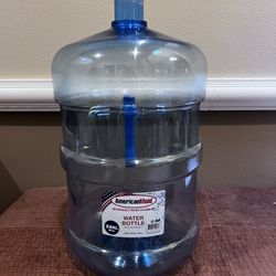 Brand New 5 Gal Jug With Handle