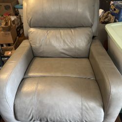 GRAY LEATHER MANUALLY CONTROL RECLINER/ ROCKER