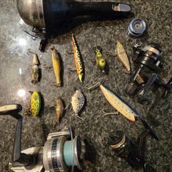 Vintage Lures + Reels. Heddon Punkinseed. Smithwick. Whopper Stopper. 