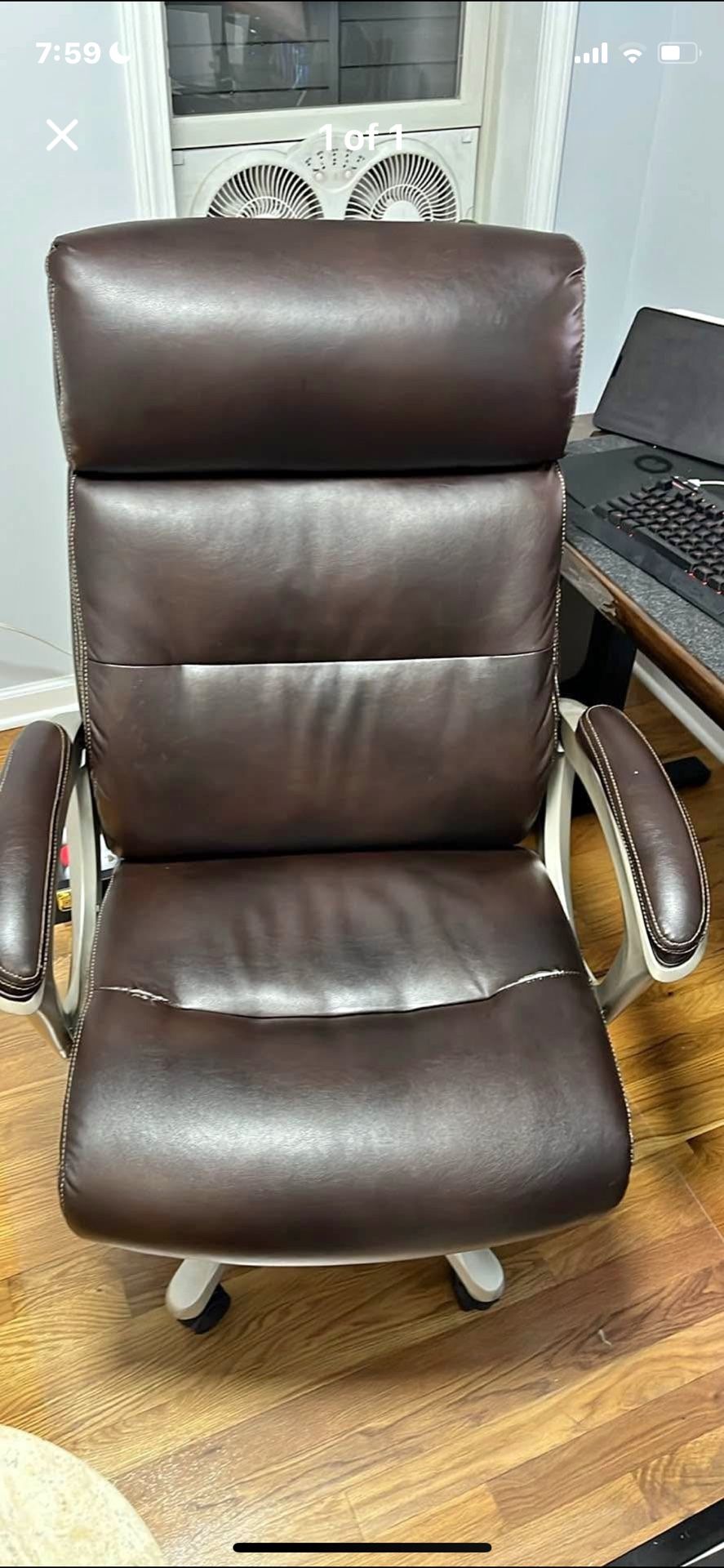 Office chair - Lazy Boy