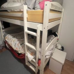 Twin Bunkbeds 