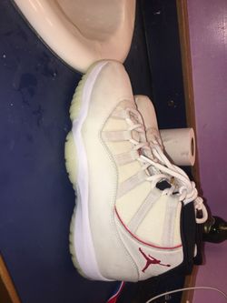 Jordan platinum 12’s