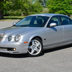 2003 Jaguar S Type R 