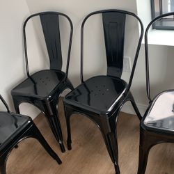 Beautiful Metal Black Chairs In Great Condition 