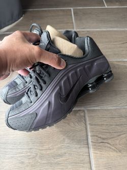 Mens Nike Shox R4 Mens Size 8.5