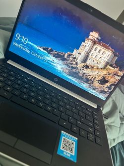 HP Laptop – silver, Windows 10