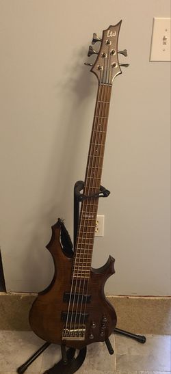 Ltd bass guitar 5 strungs