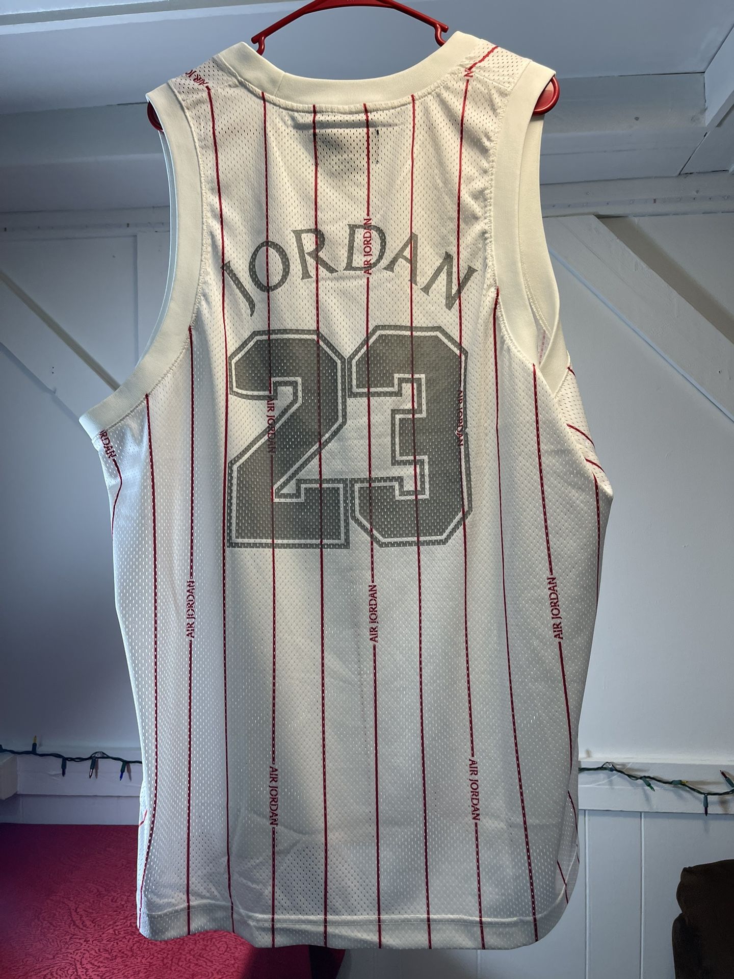 Jordan Men’s XL Basketball Jersey New