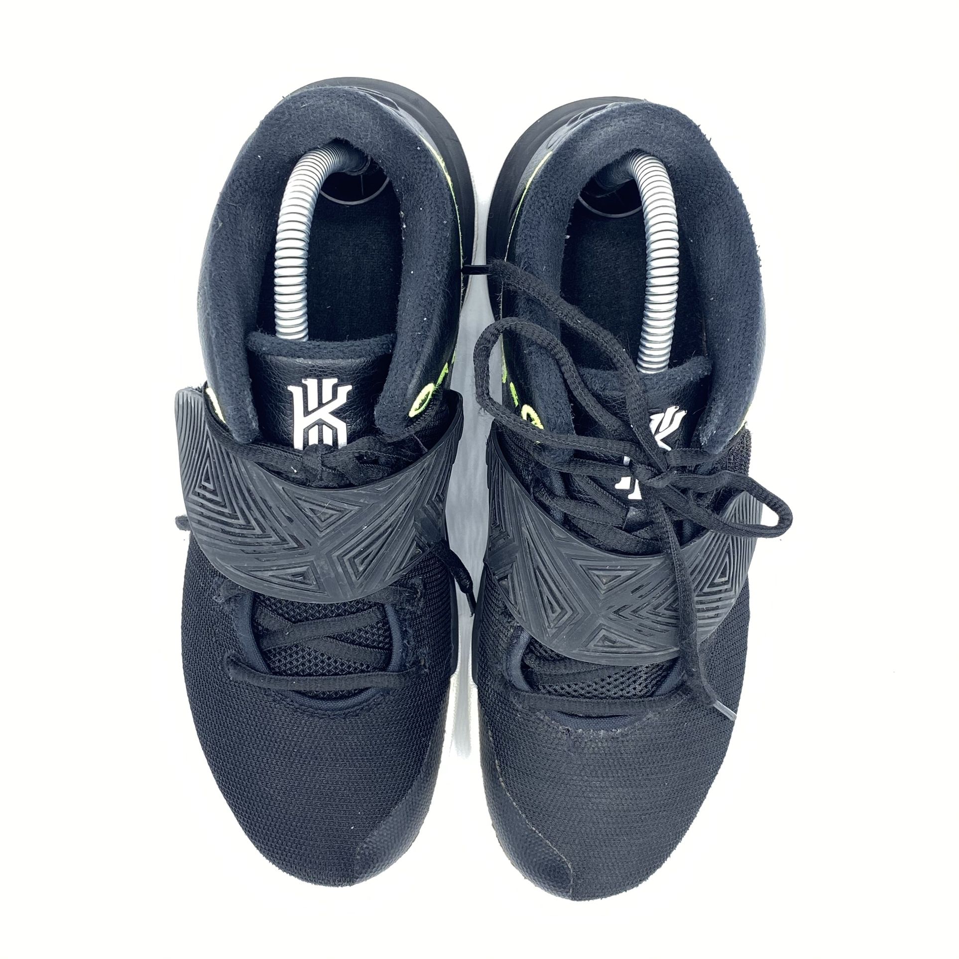 [Nike] Kylie Flight Top III EP CD0191001 Men & # 39; s Basketball Shoes:  Black x White Bash Black [Parallel Import]