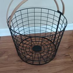 Round Black Wire With Natural Wood Handles Floor Organizer Basket