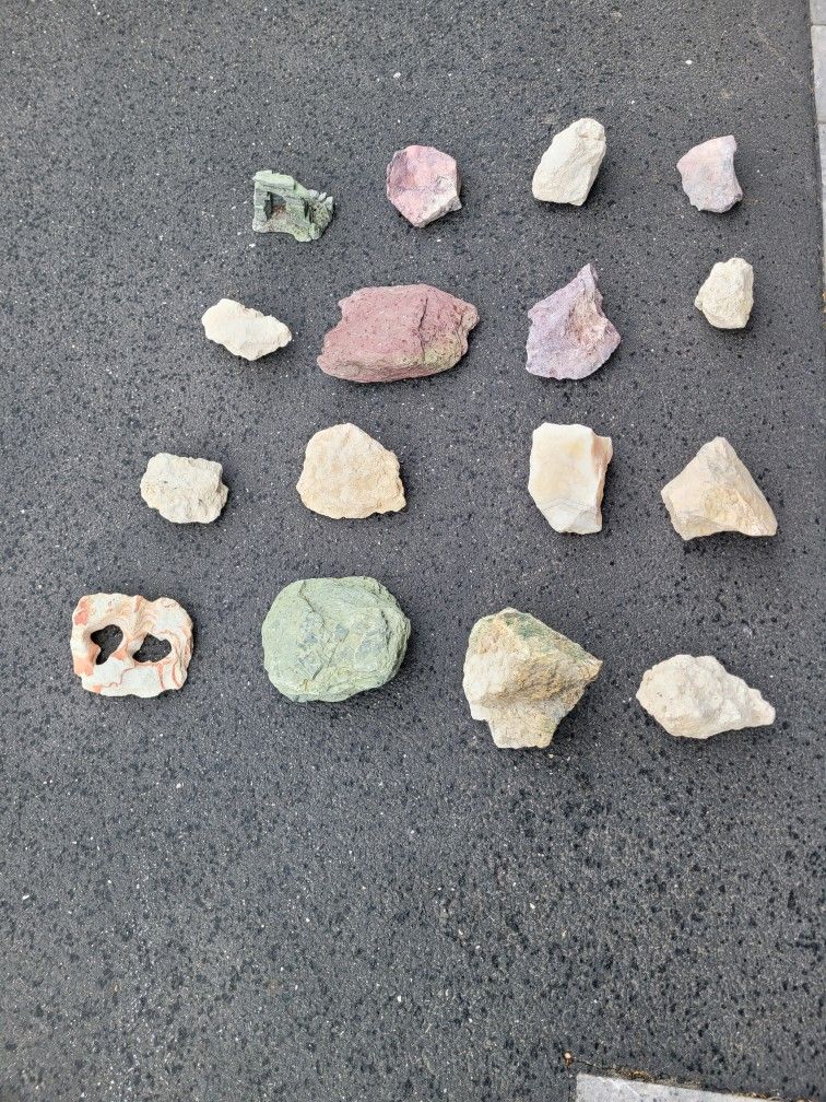 Aquarium Rocks